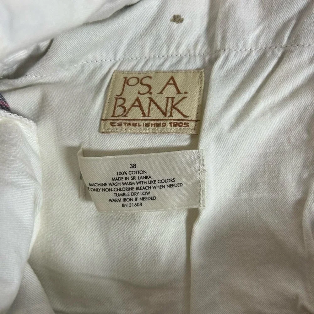 Jos. A. Bank throwback style